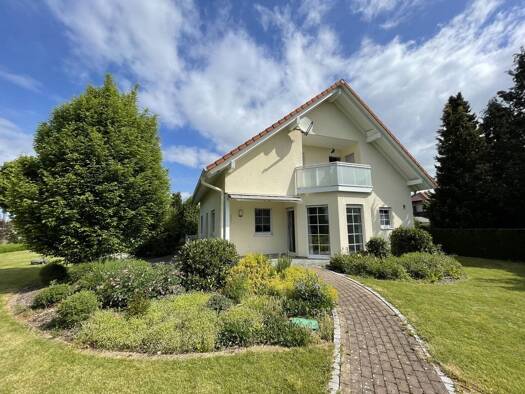 Einfamilienhaus zur Miete 1.625 € 5 Zimmer 175 m² 1.250 m² Grundstück frei ab sofort Kirchdorf 88457