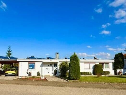 Bungalow zum Kauf 389.000 € 7,5 Zimmer 154 m² 943 m² Grundstück Frommern Balingen 72336