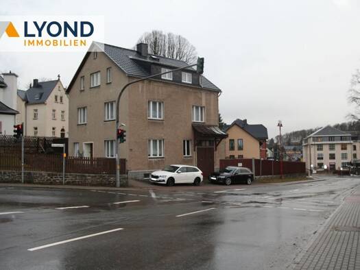 Mehrfamilienhaus zum Kauf 130.000 € 6 Zimmer 160 m² 1.137 m² Grundstück Auerbach 09392