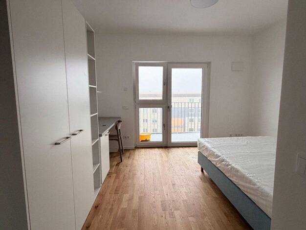 Wohnung zur Miete 770 € 1 Zimmer 23 m² Marzahn Marzahn-Hellersdorf 12681