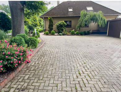 Mehrfamilienhaus zum Kauf 375.000 € 8 Zimmer 192 m² 1.720 m² Grundstück Groß Ippener Groß Ippener 27243