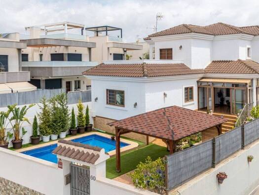 Villa zum Kauf 750.000 € 4 Zimmer 417 m² 532 m² Grundstück Los Montesinos 03187