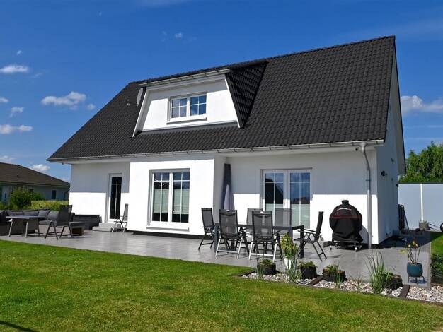 Einfamilienhaus zum Kauf 700.000 € 5,5 Zimmer 144,4 m² 1.152 m² Grundstück Pantelitz Pantelitz 18442