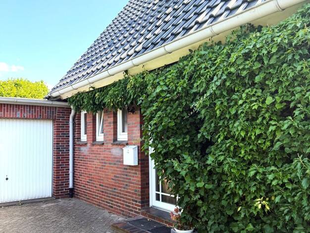 Einfamilienhaus zum Kauf 399.000 € 6 Zimmer 111 m² 894 m² Grundstück Portsloge Edewecht 26188