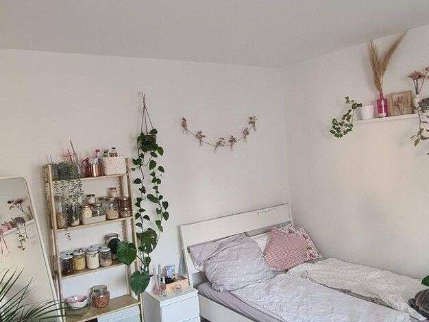 Wohnung zur Miete 480 € 1 Zimmer 27 m² 3. Geschoss frei ab 01.04.2026 Gellertstraße 46 Mühlburg Karlsruhe 76185