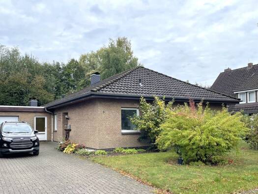 Einfamilienhaus zum Kauf 259.000 € 4 Zimmer 129 m² 820 m² Grundstück Westerstede 26655