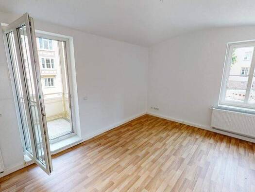 Wohnung zur Miete 345 € 2 Zimmer 57,4 m² 2. Geschoss frei ab 15.12.2025 Wiesenstr. 9 Zentrum Chemnitz 09111