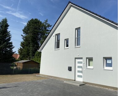 Doppelhaushälfte zum Kauf 599.000 € 4 Zimmer 161 m² 347 m² Grundstück Datumer Chaussee 160 b Wahlbezirk 182 Pinneberg 25421