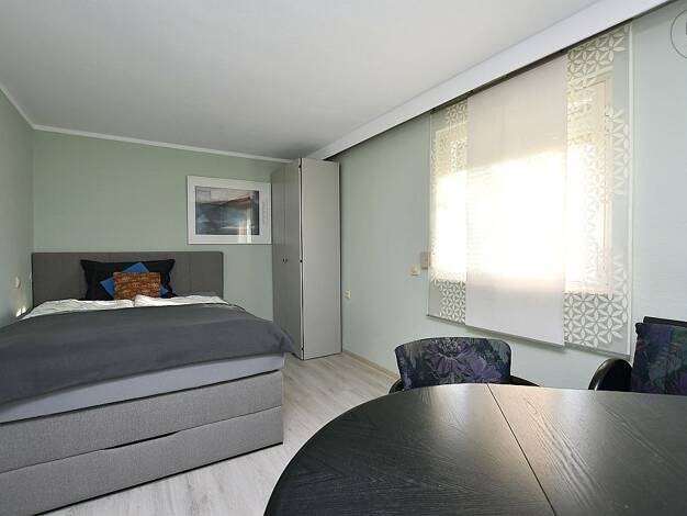 Wohnung zur Miete Wohnen auf Zeit 890 € 1,5 Zimmer 40 m² frei ab sofort Steinhaldenfeld Stuttgart 70378