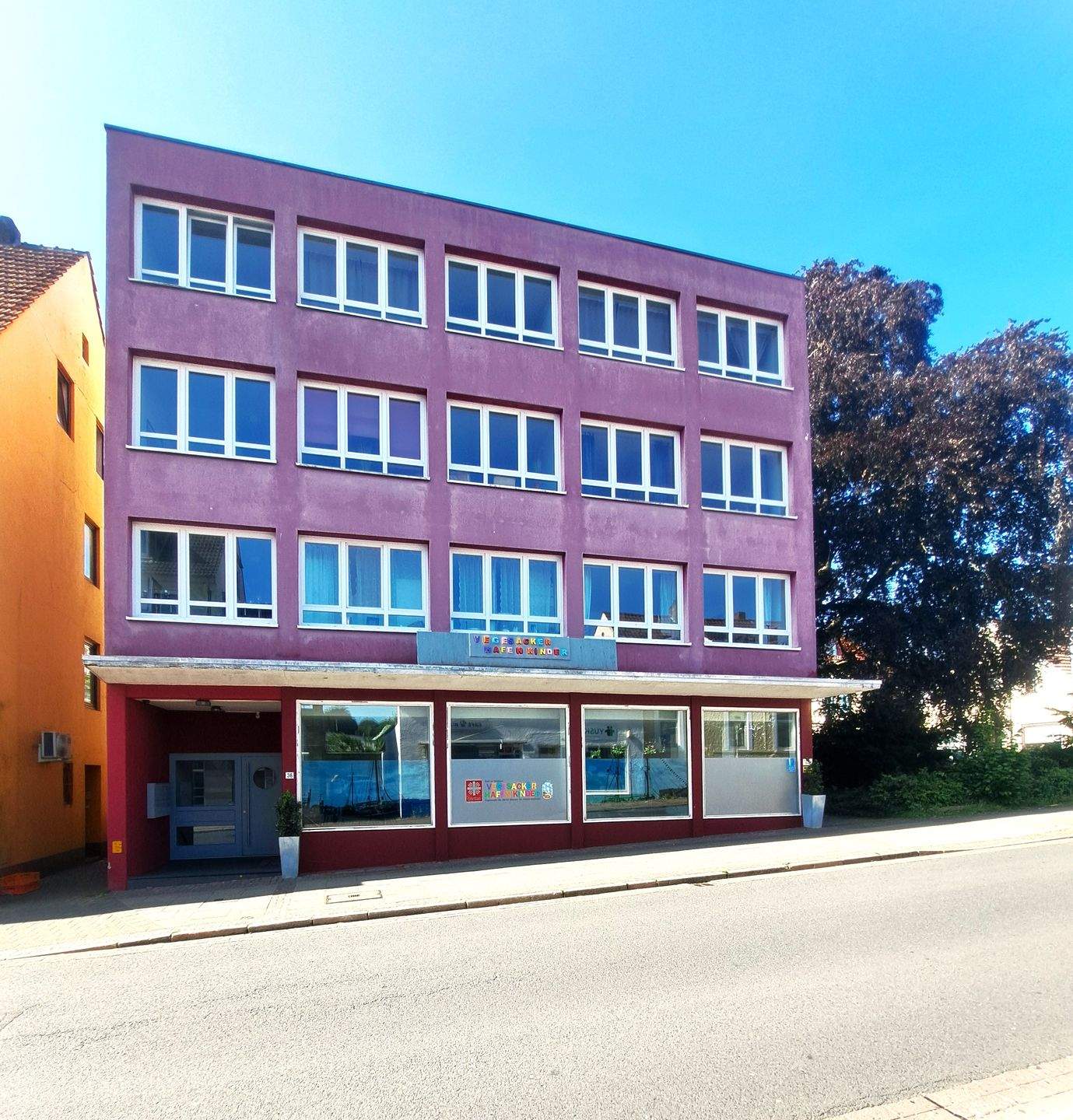 Property thumbnail 3