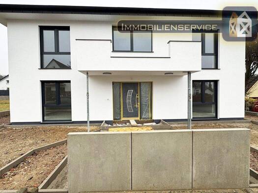 Terrassenwohnung zum Kauf - Erstbezug als Kapitalanlage geeignet 639.000 € 4 Zimmer 144 m² Innenstadt Bad Salzuflen 32105