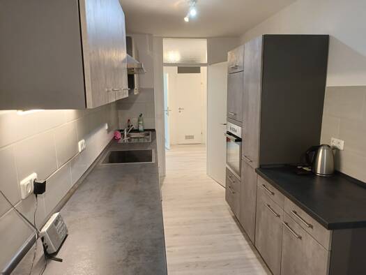 Wohnung zur Miete 800 € 2,5 Zimmer 70,5 m² Geschoss EG/9 frei ab 01.01.2027 Neckarstraße 3 Roter Hügel Bayreuth 95445