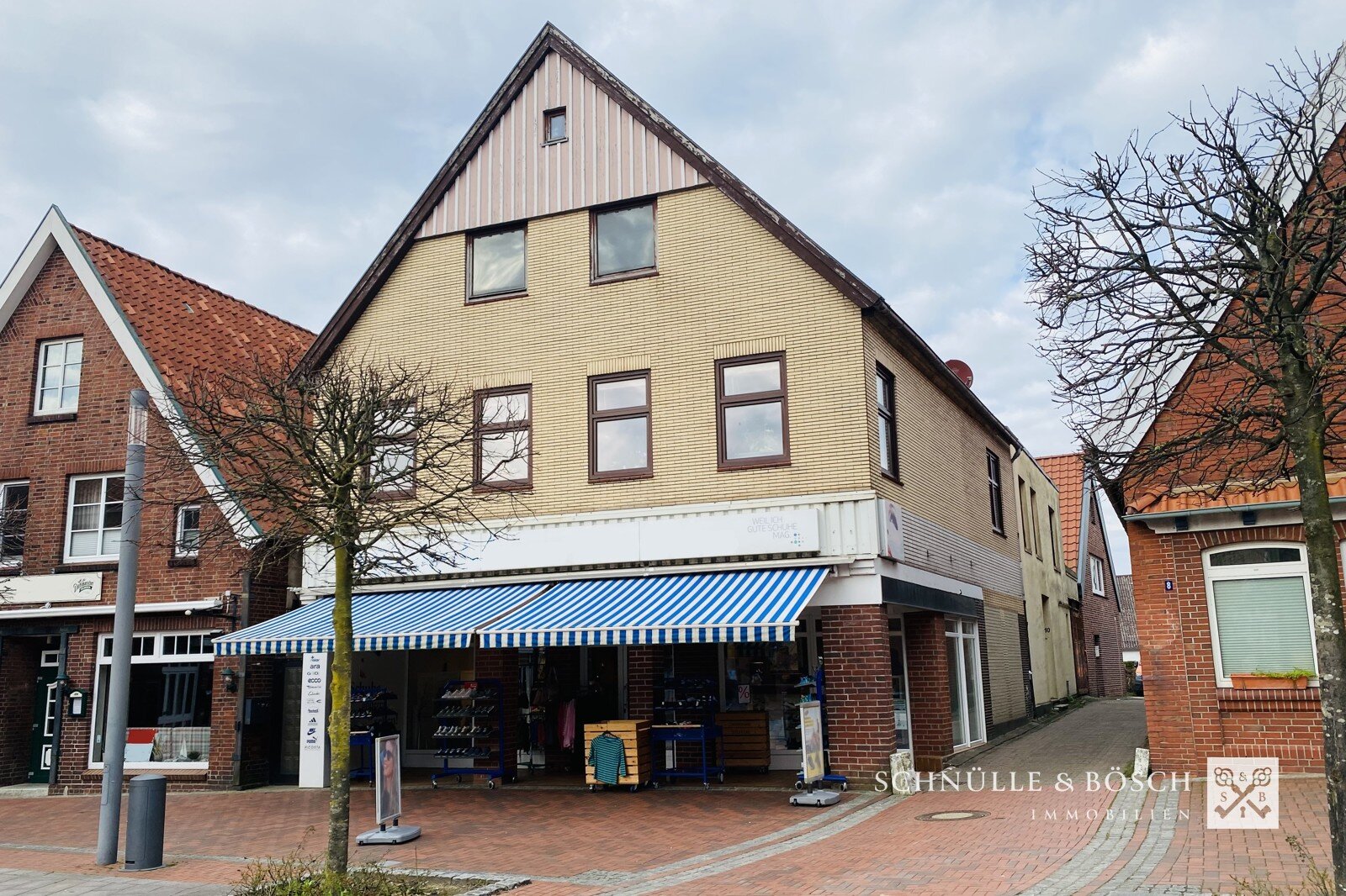 Haus zum Kauf 479.000 € 8 Zimmer 175 m²<br/>Wohnfläche 687 m²<br/>Grundstück Otterndorf Otterndorf 21762