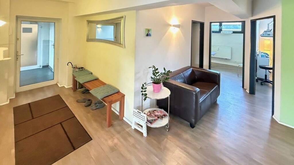 Bürofläche zur Miete 1.554 € 4 Zimmer 130 m² Bürofläche Dulsberg Hamburg 22049