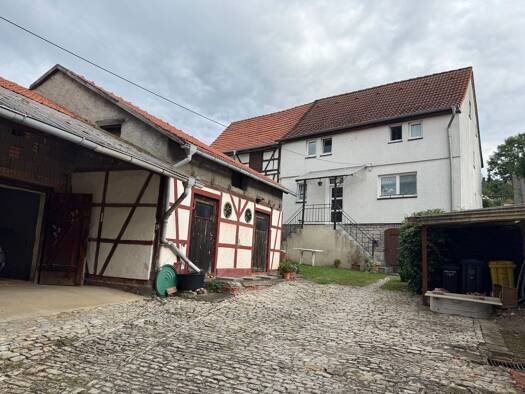 Einfamilienhaus zum Kauf 110.000 € 6 Zimmer 120 m² 654 m² Grundstück frei ab 01.01.2026 Witterda 99189