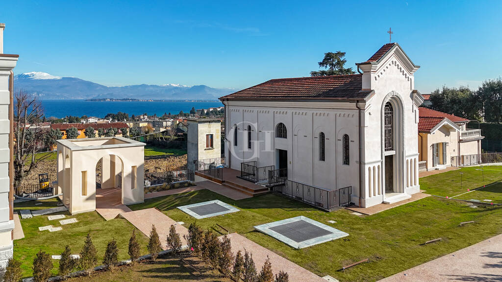 Villa zum Kauf 1.490.000 € 4 Zimmer 196 m² 280 m² Grundstück Desenzano del Garda 25015