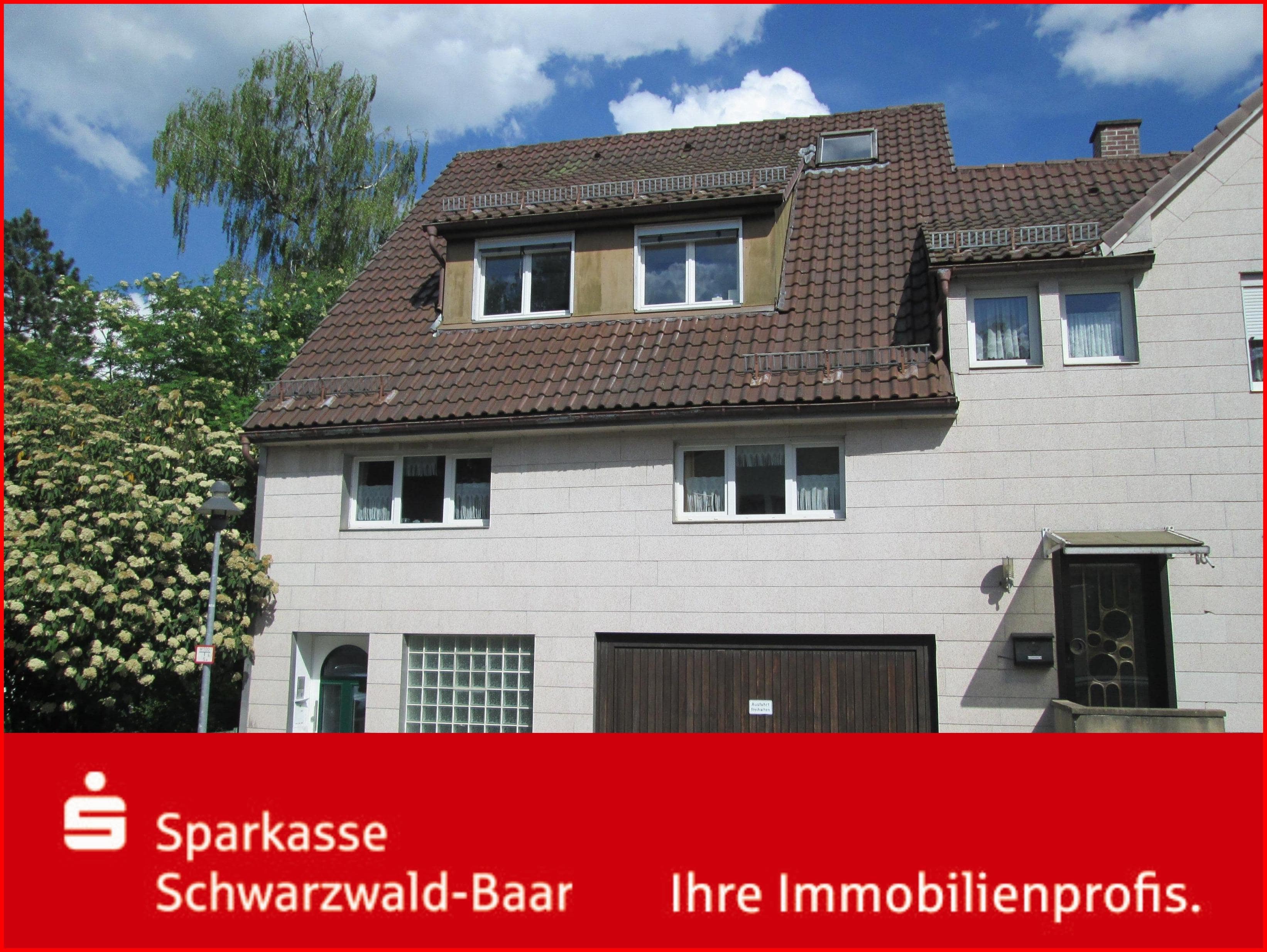 Doppelhaushälfte zum Kauf 149.000 € 6 Zimmer 168 m²<br/>Wohnfläche 292 m²<br/>Grundstück Donaueschingen Donaueschingen 78166