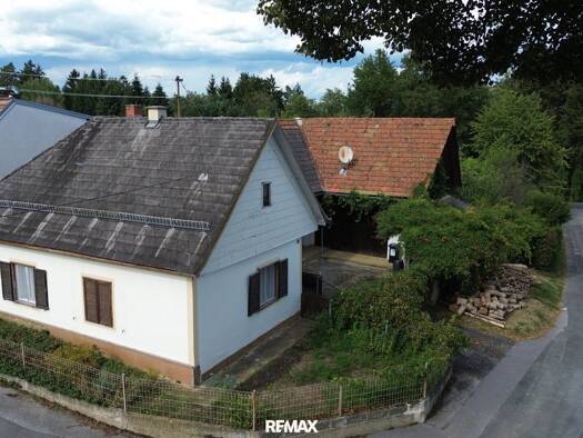 Bauernhaus zum Kauf 92.000 € 2 Zimmer 64 m² 988 m² Grundstück Hackerberg 8292