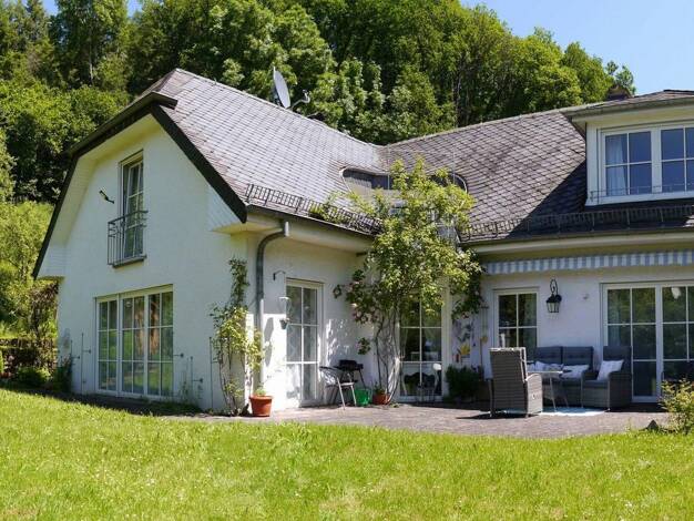 Einfamilienhaus zum Kauf provisionsfrei 660.000 € 7,5 Zimmer 187,3 m² 1.233 m² Grundstück Densborn Densborn 54570
