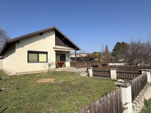 Haus zum Kauf 400.000 € 6 Zimmer 120,7 m² 978 m² Grundstück Sankt Georgen am Leithagebirge Eisenstadt 7000