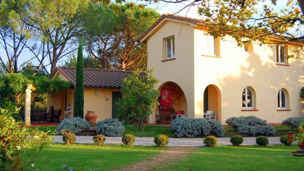 Bauernhaus zum Kauf 1.145.000 € 12 Zimmer 450 m² 70.000 m² Grundstück Panorama Montopoli in Val d'Arno 56020