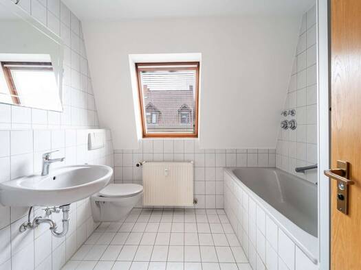 Wohnung zur Miete 1.331 € 3 Zimmer 91 m² frei ab sofort Beiertheim-Bulach Karlsruhe 76135