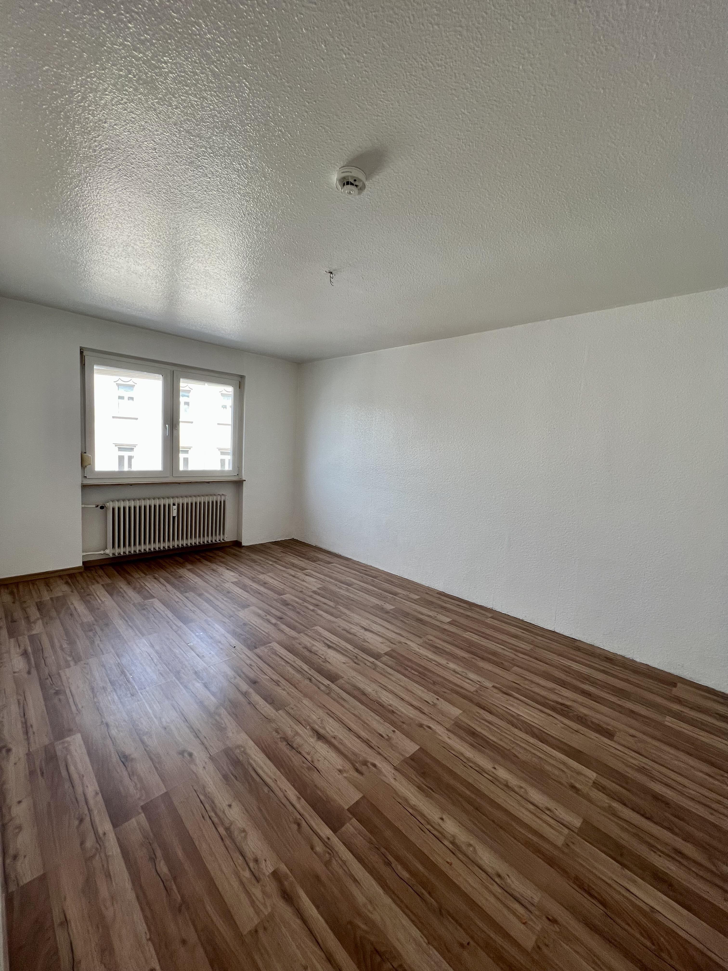 Studio zur Miete 725 € 3 Zimmer 78 m²<br/>Wohnfläche 01.01.2025<br/>Verfügbarkeit Südstadt 31 Fürth 90763