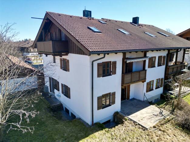 Doppelhaushälfte zum Kauf 1.125.000 € 8 Zimmer 203 m² 445 m² Grundstück Holzkirchen Holzkirchen 83607