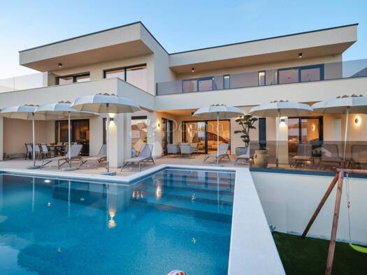 Einfamilienhaus zum Kauf 1 € 4 Zimmer 254 m² Maslenica, Jasenice Jasenice 23243