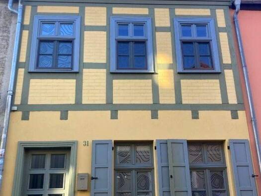 Reihenmittelhaus zum Kauf 220.000 € 5 Zimmer 110 m² 274 m² Grundstück Teterow 17166