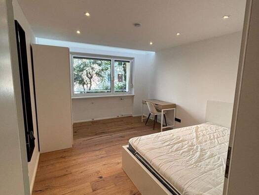 WG-Zimmer zur Miete Wohnen auf Zeit 710 € 14 m² frei ab sofort Sendling-Westpark München 81369