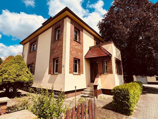 Einfamilienhaus zum Kauf 295.000 € 5 Zimmer 165,3 m² 1.400 m² Grundstück frei ab sofort Premnitz 14727