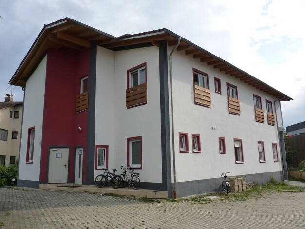Mehrfamilienhaus zur Miete 10 Zimmer 175 m² 500 m² Grundstück frei ab sofort Bahnhof Strasse 25 Dingolfing 84130