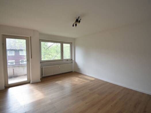 Wohnung zur Miete 750 € 3 Zimmer 72,6 m² 2. Geschoss frei ab sofort Hamborner Str. 10 Fahrn Duisburg 47179