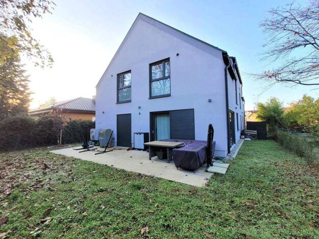 Doppelhaushälfte zur Miete 1.970 € 4 Zimmer 126 m² 300 m² Grundstück frei ab 01.08.2026 Großauheim Hanau 63457