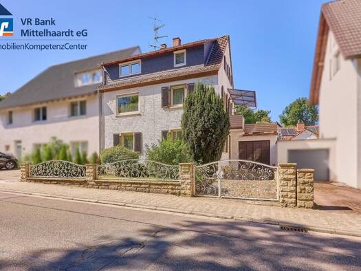 Mehrfamilienhaus zum Kauf 385.000 € 6 Zimmer 168 m² 483 m² Grundstück Seebacher Straße 64 Seebach Bad Dürkheim 67098