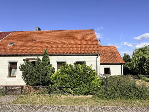 Einfamilienhaus zum Kauf provisionsfrei 134.000 € 5 Zimmer 128 m² 992 m² Grundstück frei ab sofort Jävenitz Gardelegen 39638