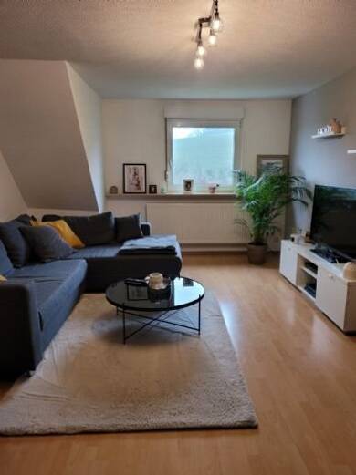 Wohnung zur Miete 450 € 2 Zimmer 55 m² 2. Geschoss frei ab 15.08.2025 Urweiler Sankt Wendel 66606