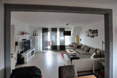 Wohnung zum Kauf 197.000 € 4 Zimmer 102 m² Wenden Wenden 57482