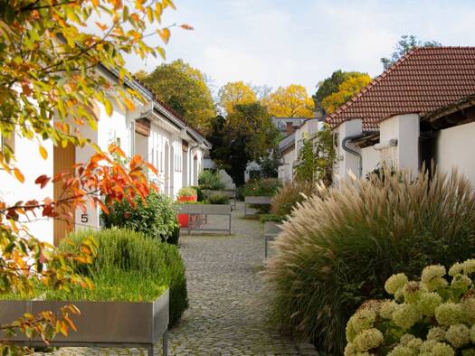 Hotel zum Kauf 2.980.000 € 15 Zimmer 1.600 m² Grundstück Halbturn 7131