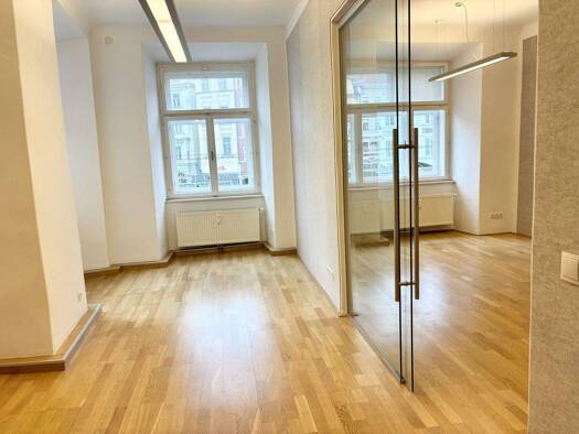 Bürofläche zur Miete 12,07 € Innere Stadt Graz 8010