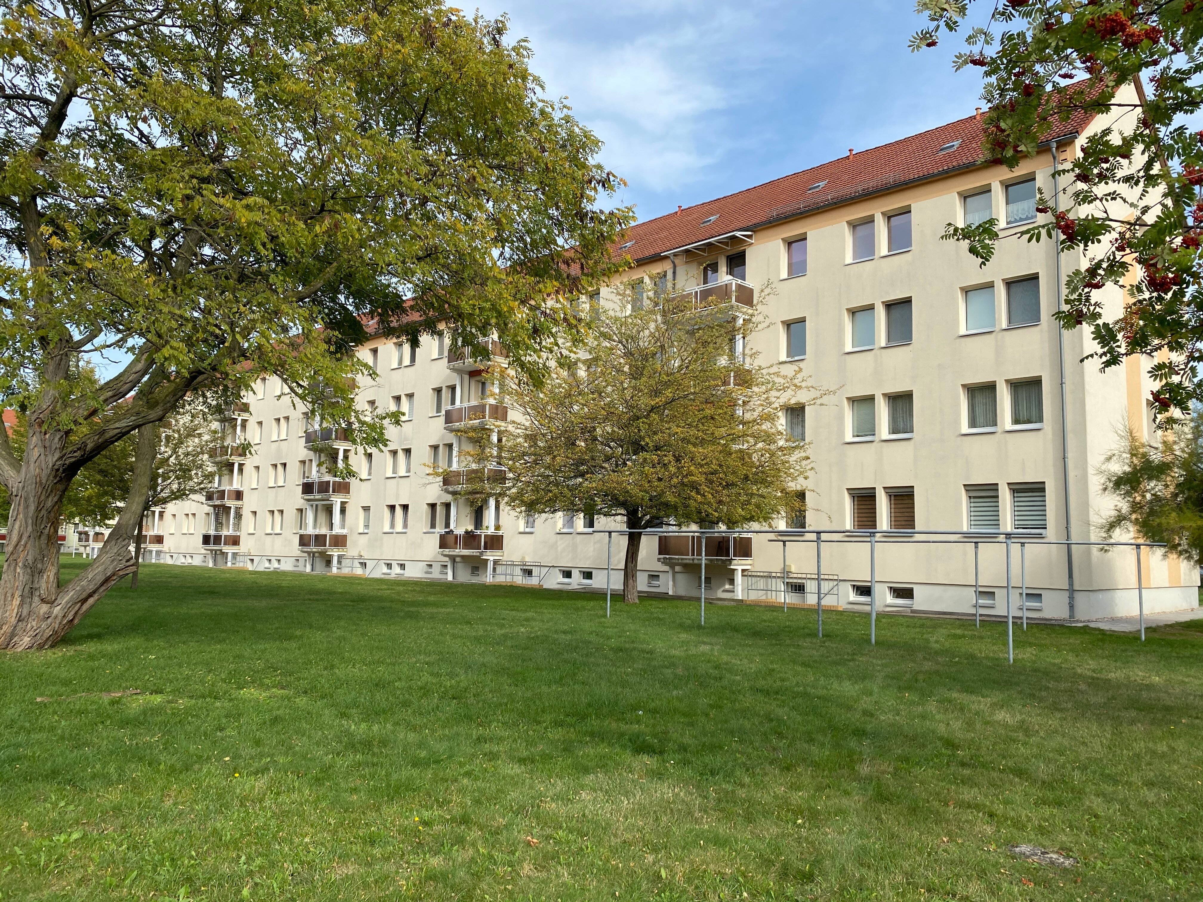 Wohnung zur Miete 272 € 2 Zimmer 45,3 m²<br/>Wohnfläche 3.<br/>Geschoss ab sofort<br/>Verfügbarkeit Thomas-Mann-Straße 61 Borna Borna 04552