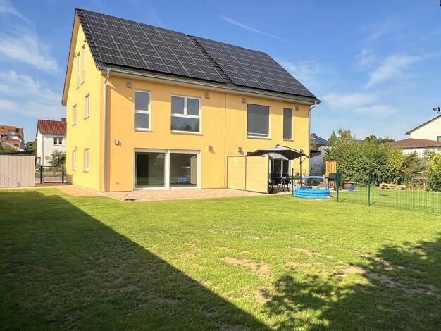 Doppelhaushälfte zur Miete - Erstbezug 2.675 € 6 Zimmer 158 m² 380 m² Grundstück An der Vogelweide 66 Burghausen-Rückmarsdorf Alt-West 04178