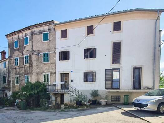 Reihenmittelhaus zum Kauf 390.000 € 6 Zimmer 370 m² 680 m² Grundstück Momjan