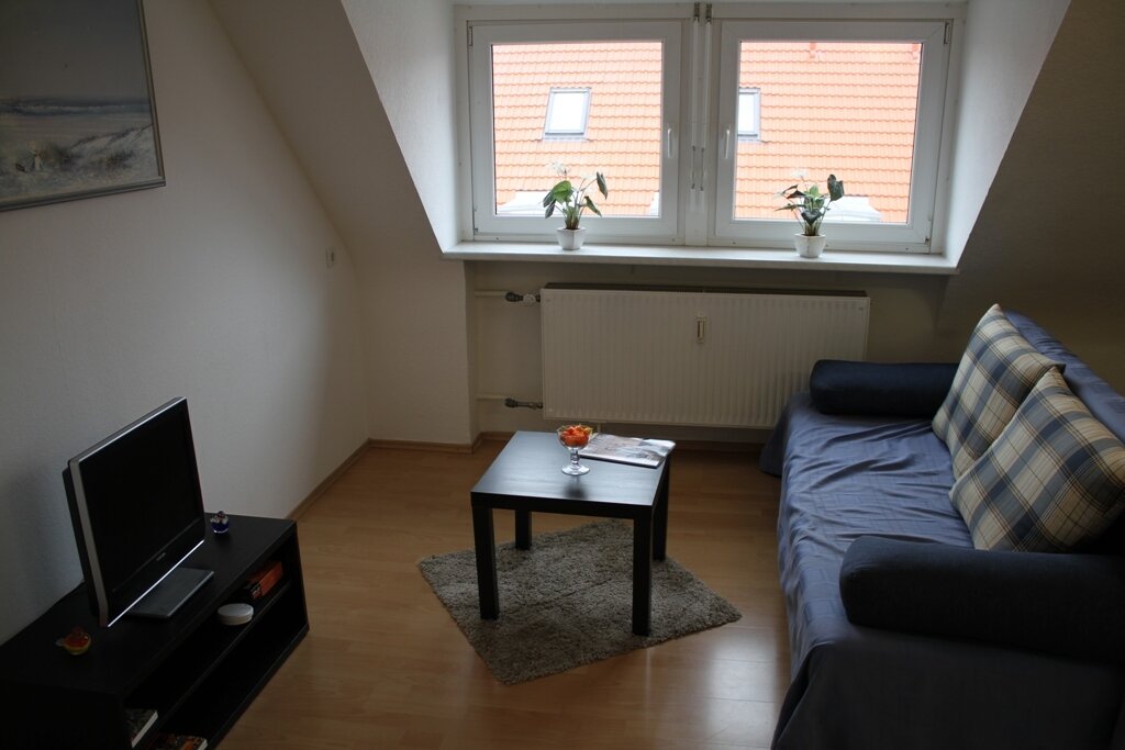 Wohnung zur Miete 620 € 2 Zimmer 42 m²<br/>Wohnfläche 3.<br/>Geschoss ab sofort<br/>Verfügbarkeit Burgfarrnbacher Straße 1 Zirndorf Zirndorf 90513