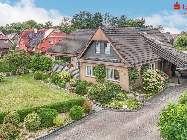 Mehrfamilienhaus zum Kauf 345.000 € 8 Zimmer 263,7 m² 1.474 m² Grundstück Moorwarfen Jever 26441