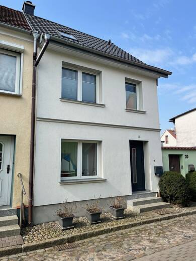 Haus zum Kauf 259.000 € 3 Zimmer 81 m² 94 m² Grundstück Stadtkern Barth 18356