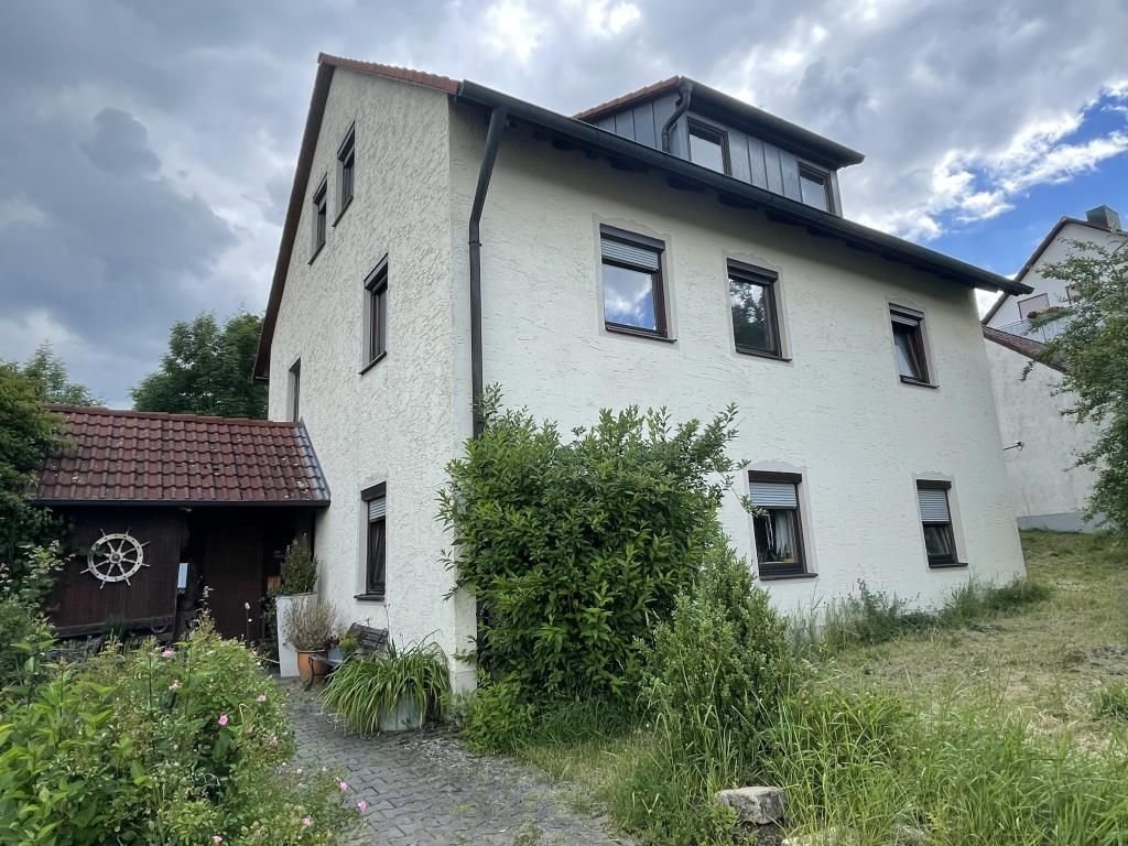 Mehrfamilienhaus zum Kauf 265.000 € 7 Zimmer 170 m²<br/>Wohnfläche 911 m²<br/>Grundstück Wörnitz Wörnitz 91637