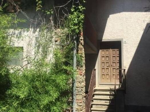 Stadthaus zum Kauf 80.000 € 10 Zimmer 150 m² frei ab sofort Mioglia 17040