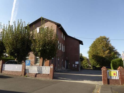 Haus zum Kauf 849.000 € 12 Zimmer 200 m² 1.670 m² Grundstück Ranstadt Ranstadt 63691